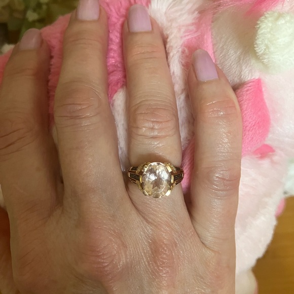14 kt Rose Gold Morganite Diamond Ring - Picture 11 of 14